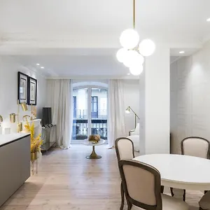 Apartamento Brand New I Beachfront I 3 Min Old Town Anvers, San Sebastián